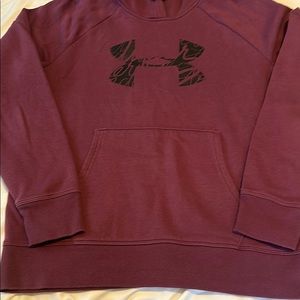 Women’s Under Armour Hoodie Small